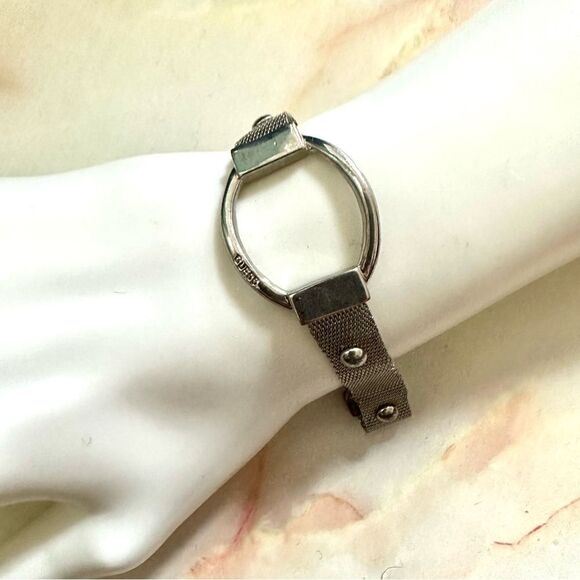 Guess silver tone bracelet - Picture 1 of 8